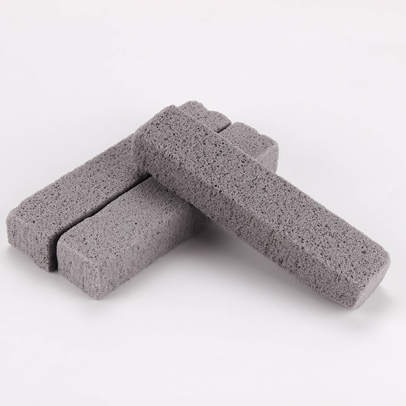 Cleaning pumice