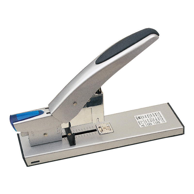 Heavy duty stapler