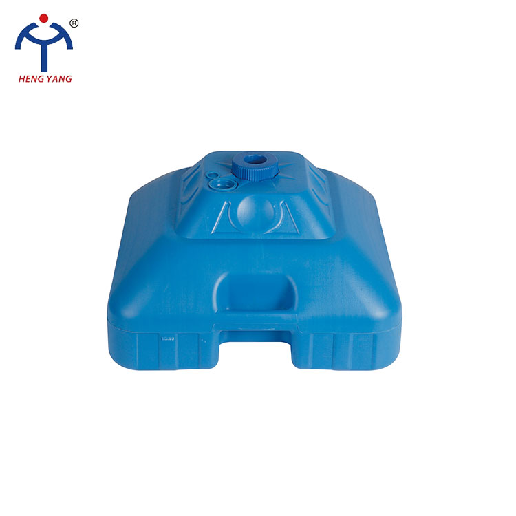 Plastic umbrella base (30 litre)