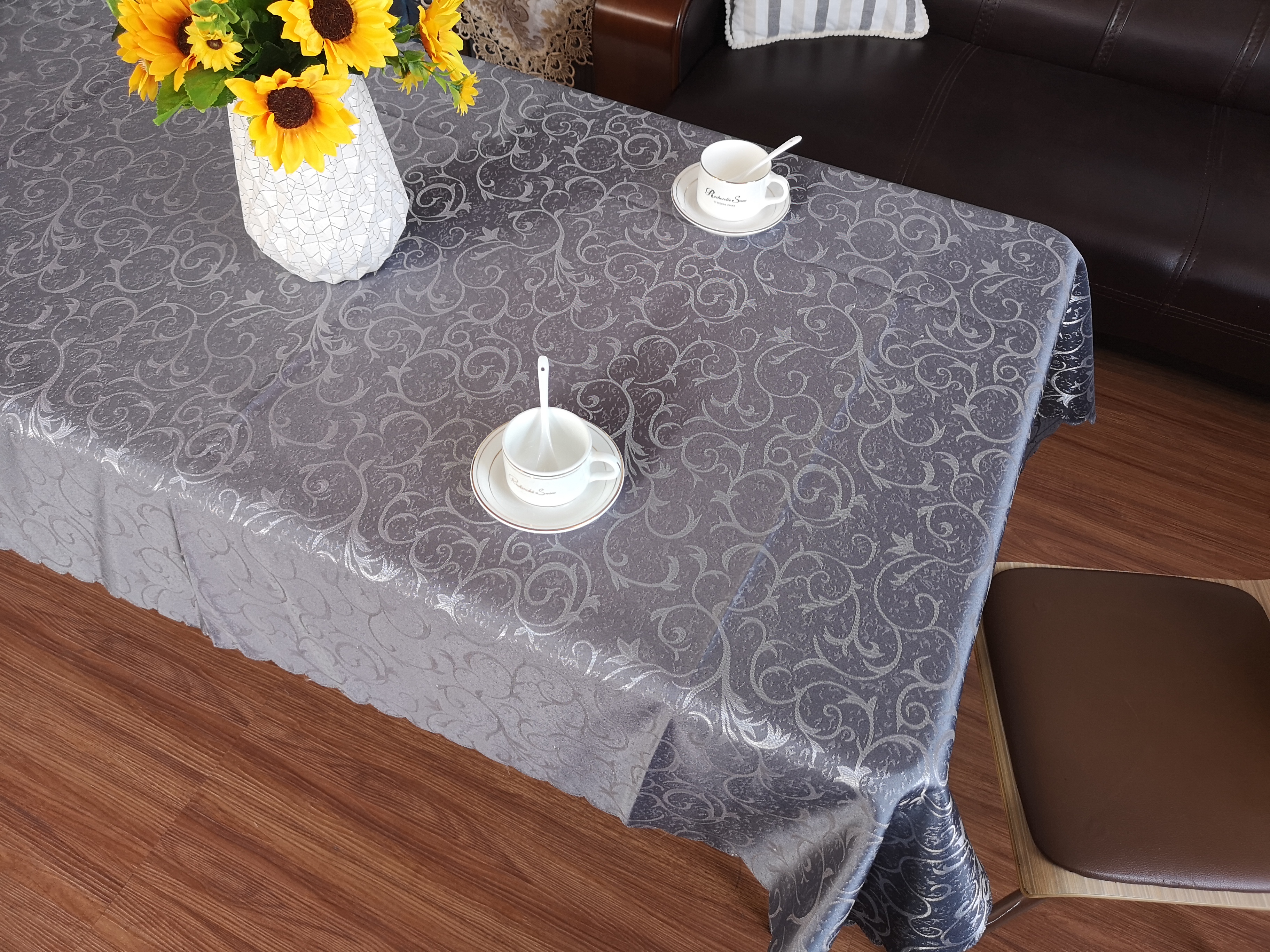 Jacquard table cloth from factory/Hailande