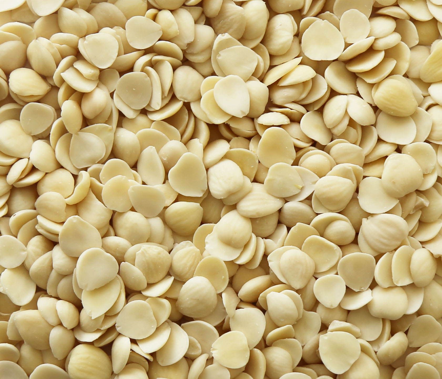 De-Bittered apricot kernels