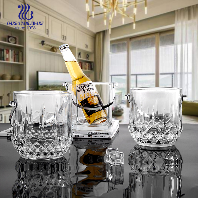 Classic glass ice bucket for bar and party