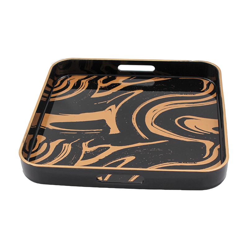 Plastic tray