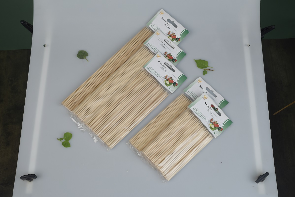 wood/bamboo sticks