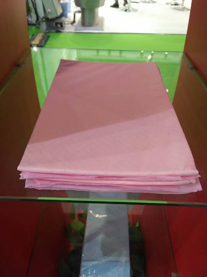 Pet pad with pink PE film
