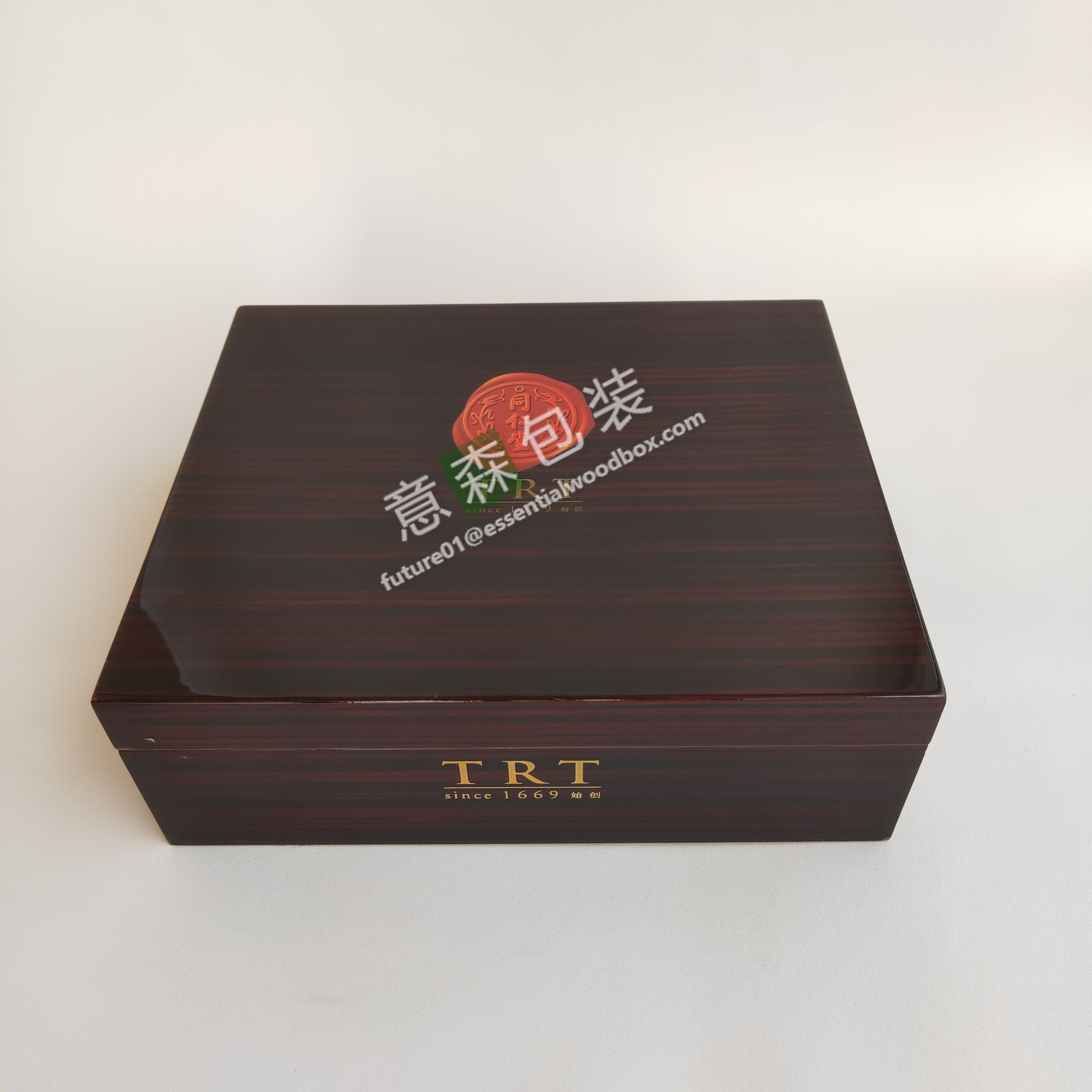 Food supplement gift box