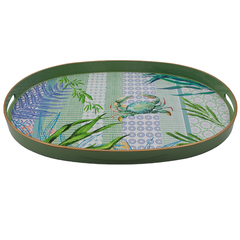 Plastic tray