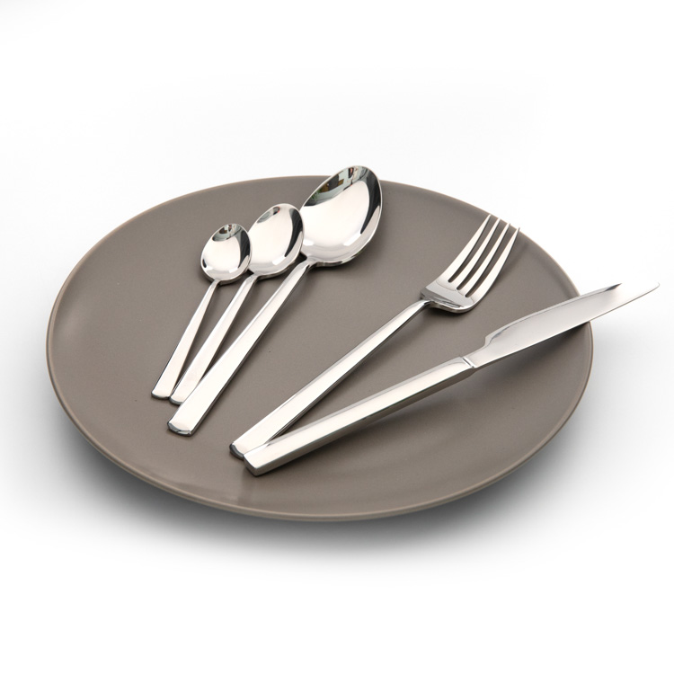 Modern recyclable eco friendly stainless steel cutleries silver cutlery set wholesale for wedding hotel in color box