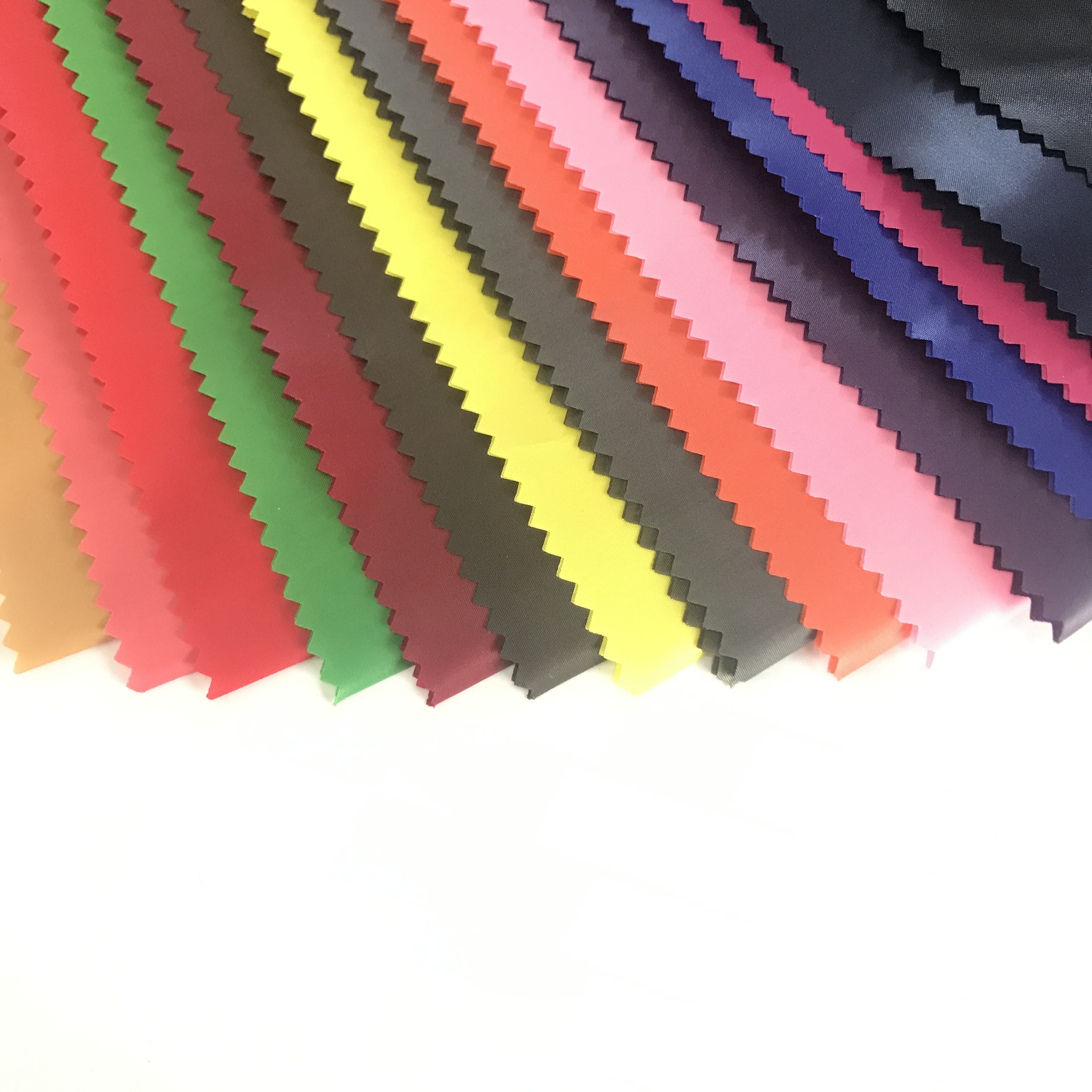 230T OIL/NS Taffeta Fabric For Garment Downcoat