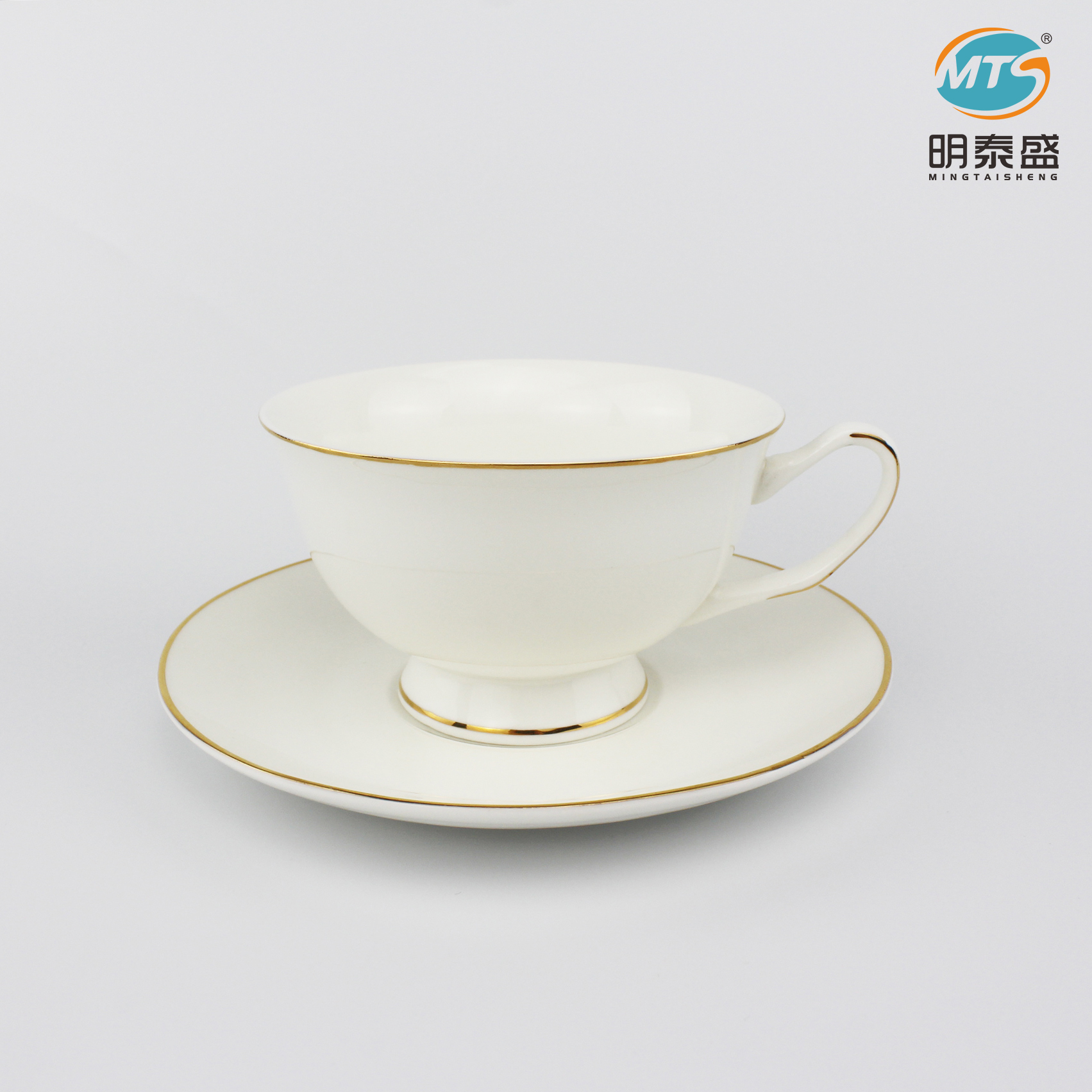 Ceramic cup&saucer