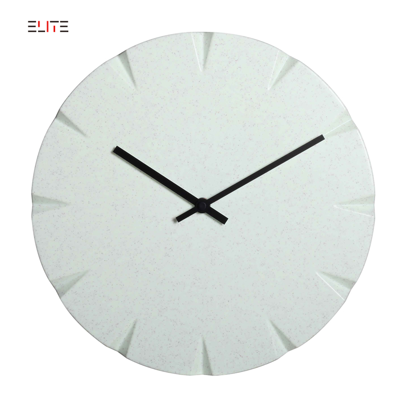 Quartz wall clock with WPC case