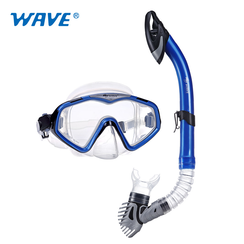 Diving mask and snorkel set