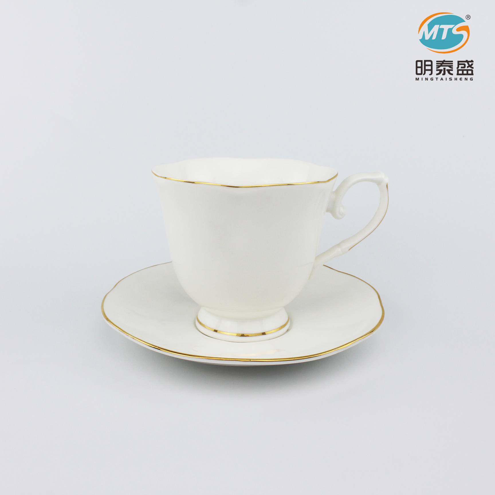 ceramic cup&saucer