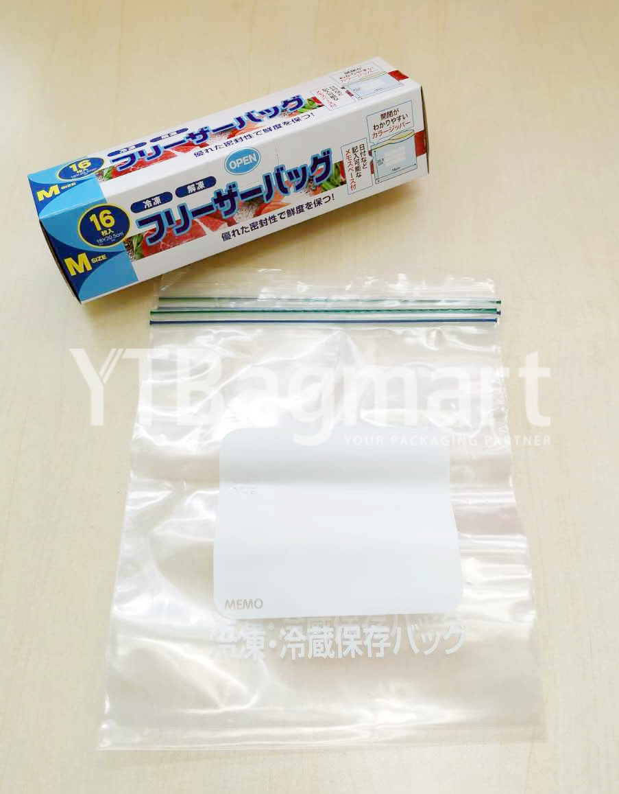 A freezer zipper bag M