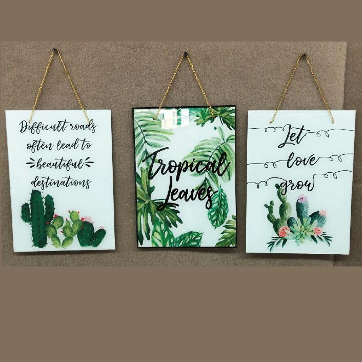 Hanging Plaque