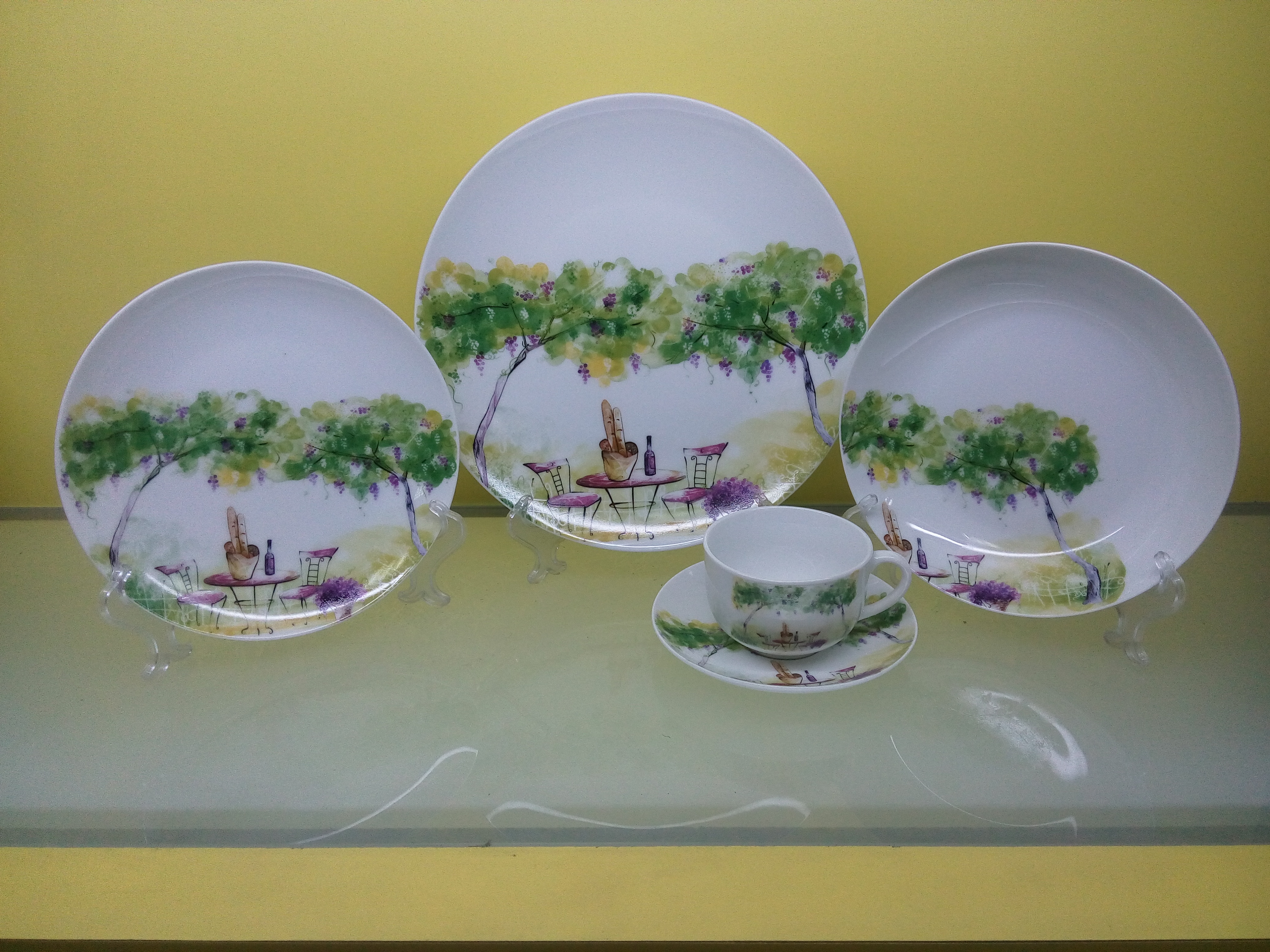 20PC Better White Porcelain Round Shape Dinner Set