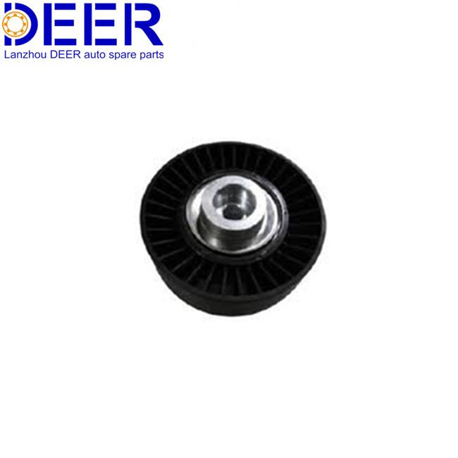Belt tensioner and pulley