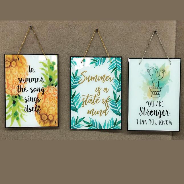 Hanging Plaque