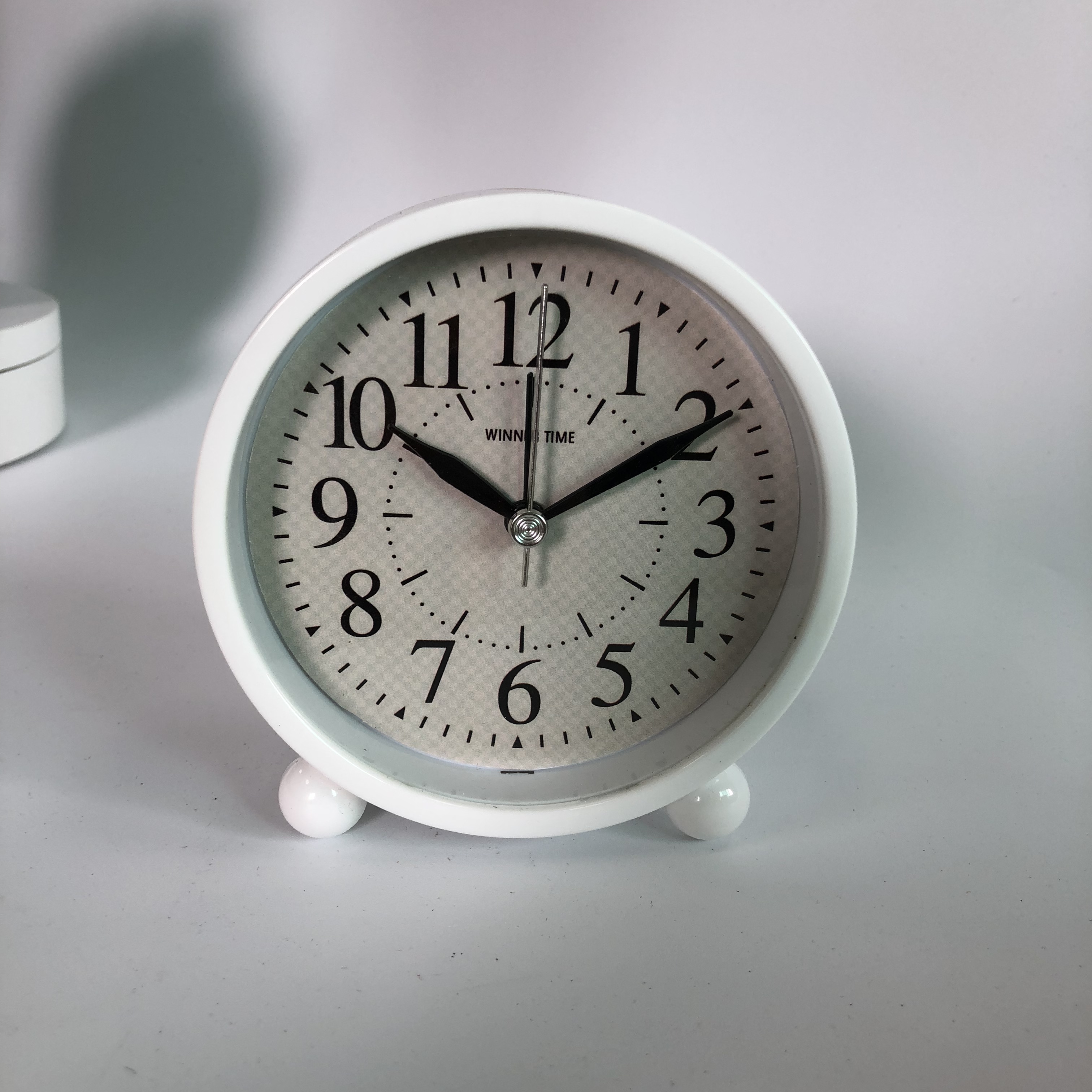 Plastic basic kids alarm clock