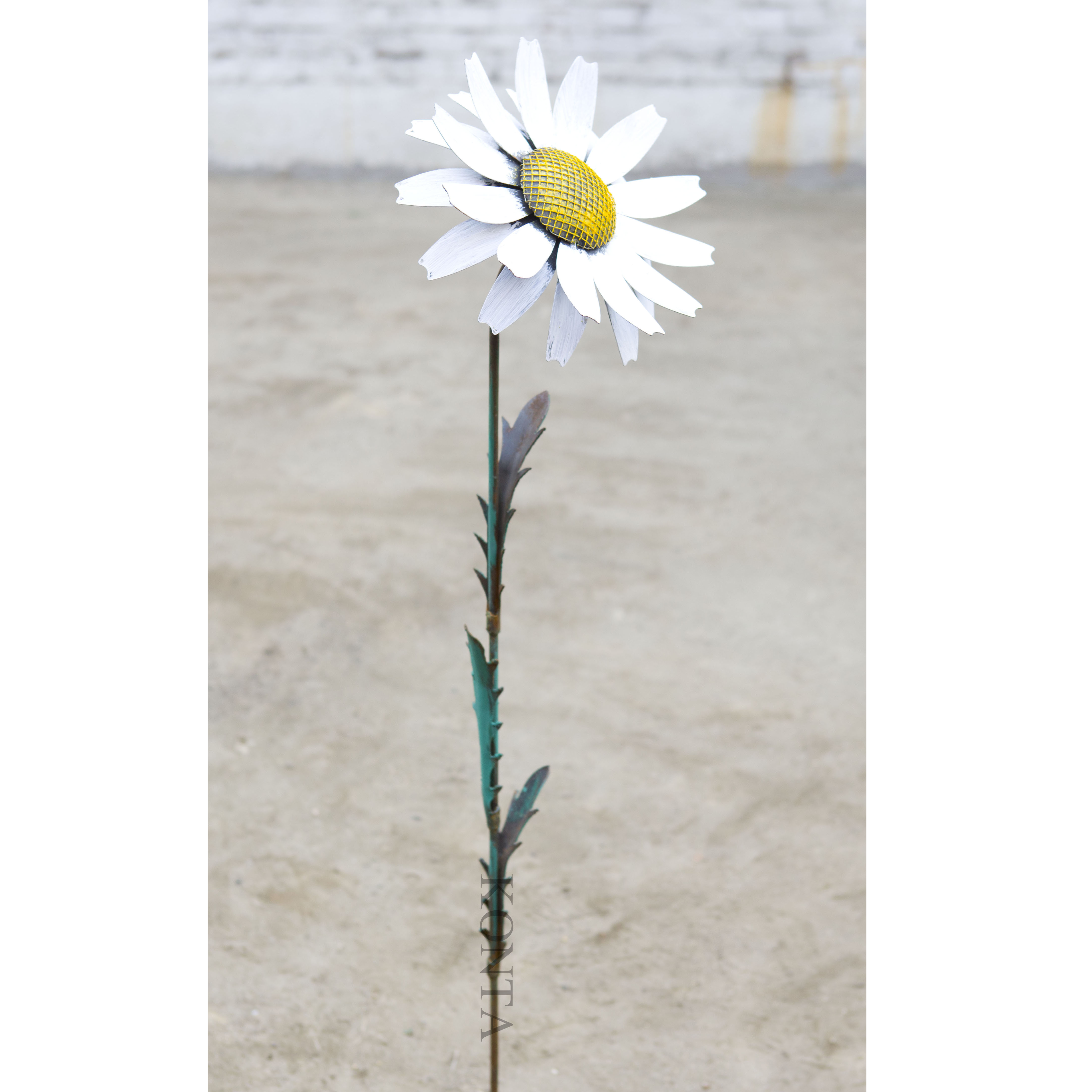 Garden Home Decorative Metal Tin oxeye stake