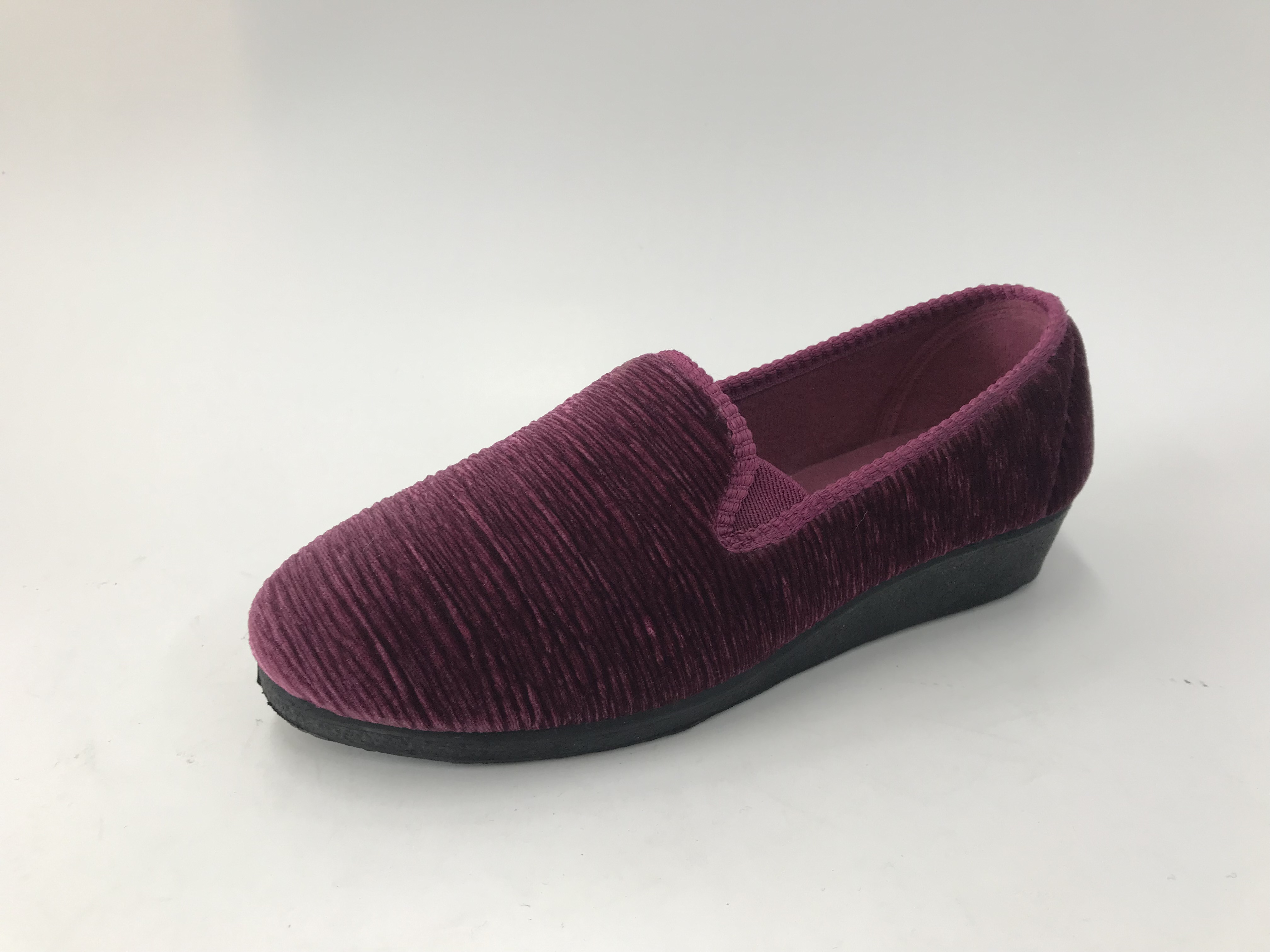 Slipper