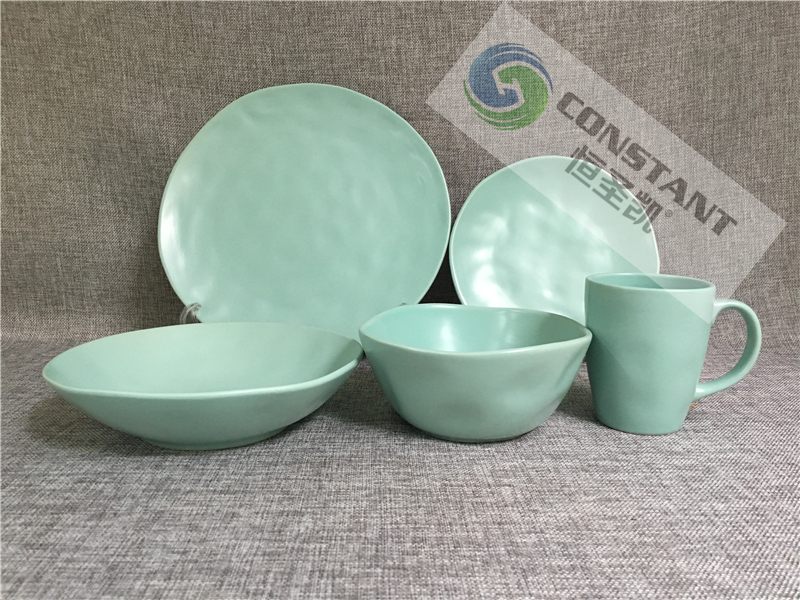 Color Glaze Dinnerware