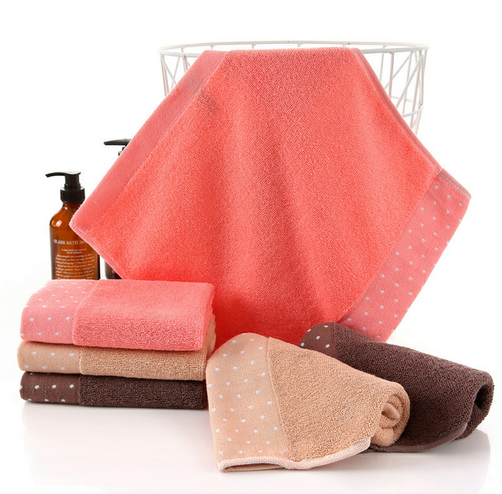 Cotton hand towel with dobby border