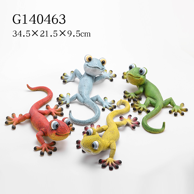 Realistic Resin Lizard Sculpture Handpainted