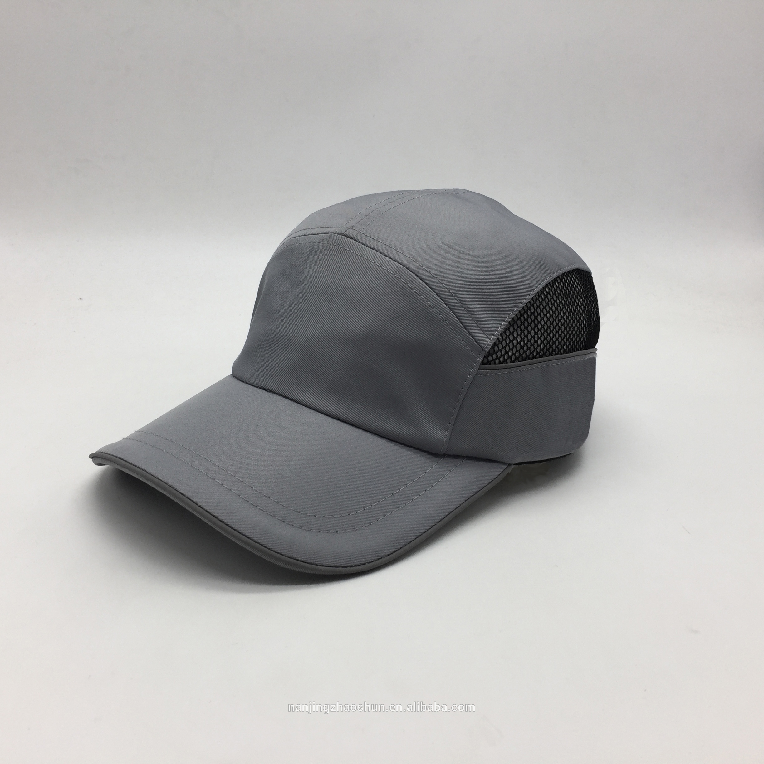 Breathable outdoor sports cap