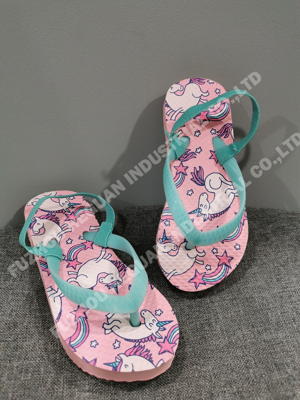 Kid girl beach flip flops