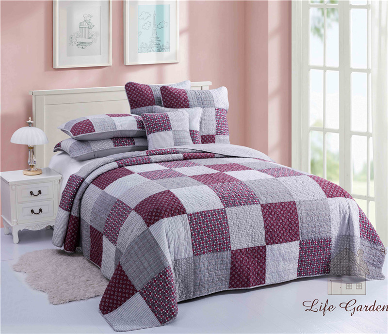 100% cotton printed real patchwork quilt