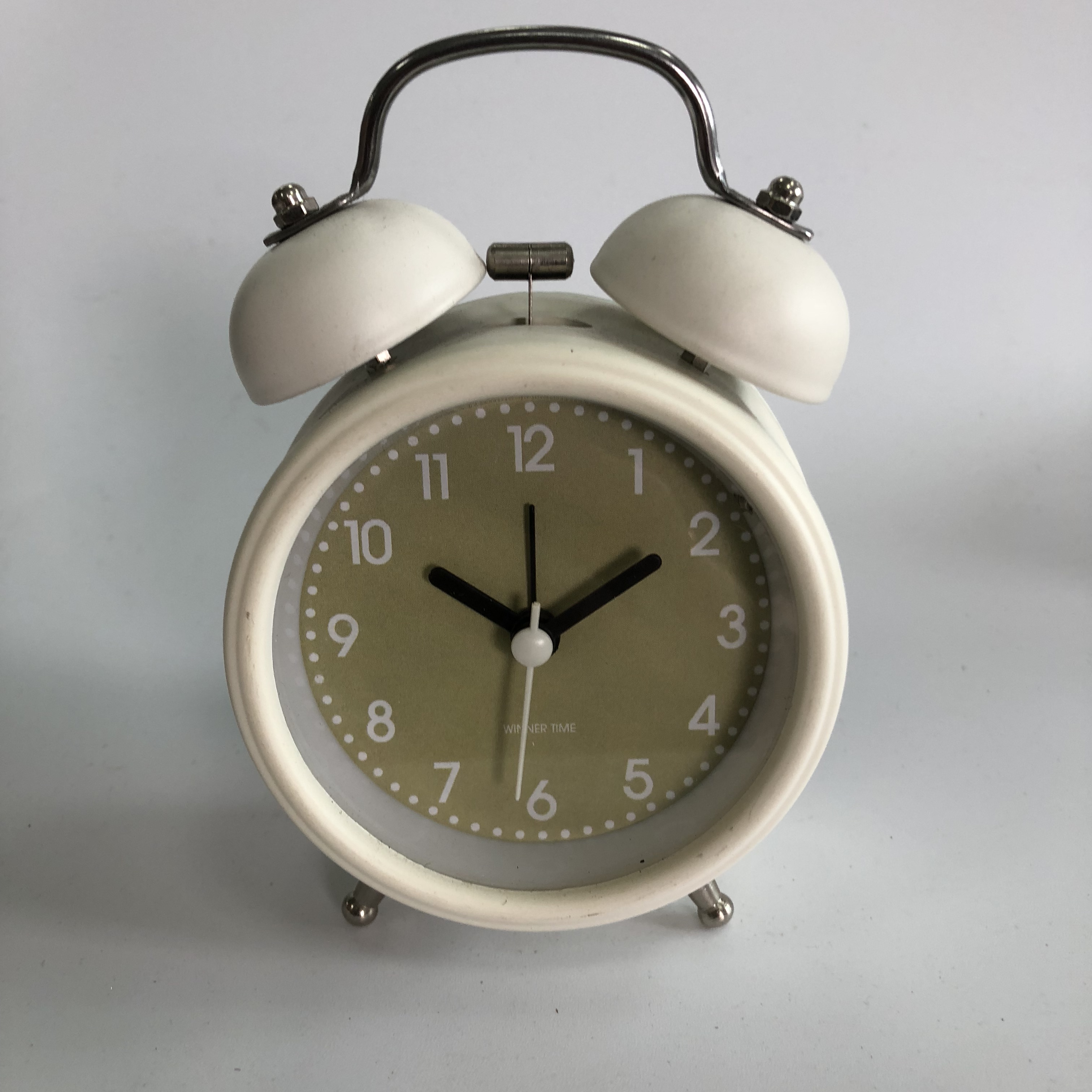4.6 inch twin bell alarm clock