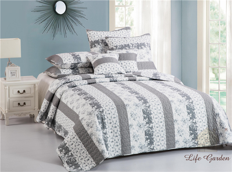 High quality printed microfiber quilt