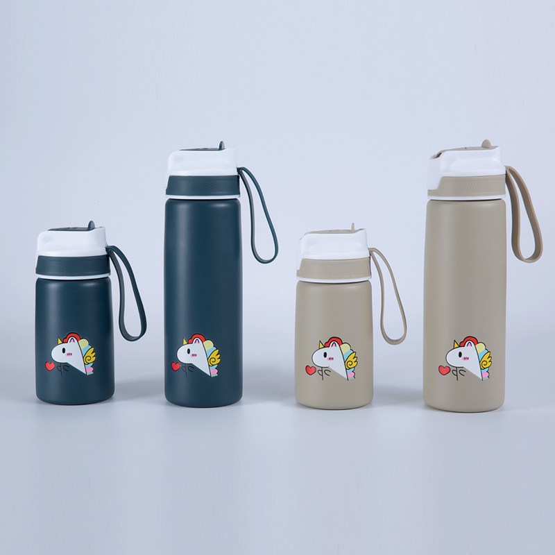 350ml / 600ml Stainless steel sport water bottle with straw