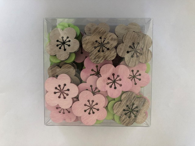Wooden flower in pvcbx
