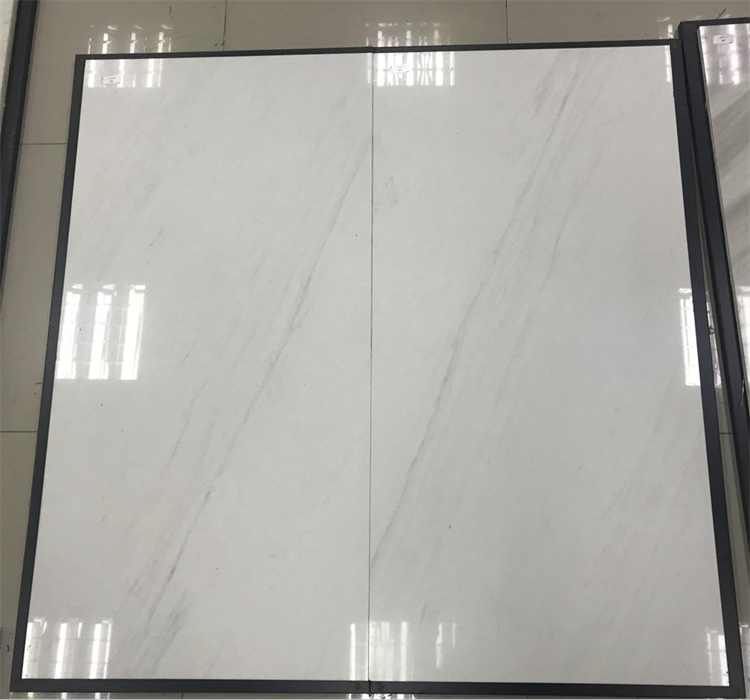 New Calacatta white