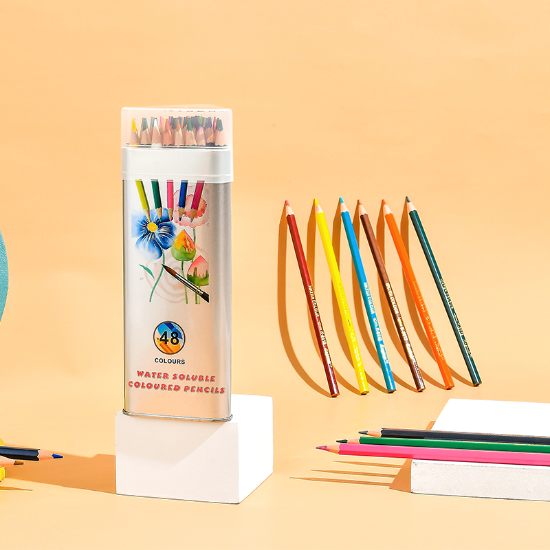 Water-soluble colour pencil