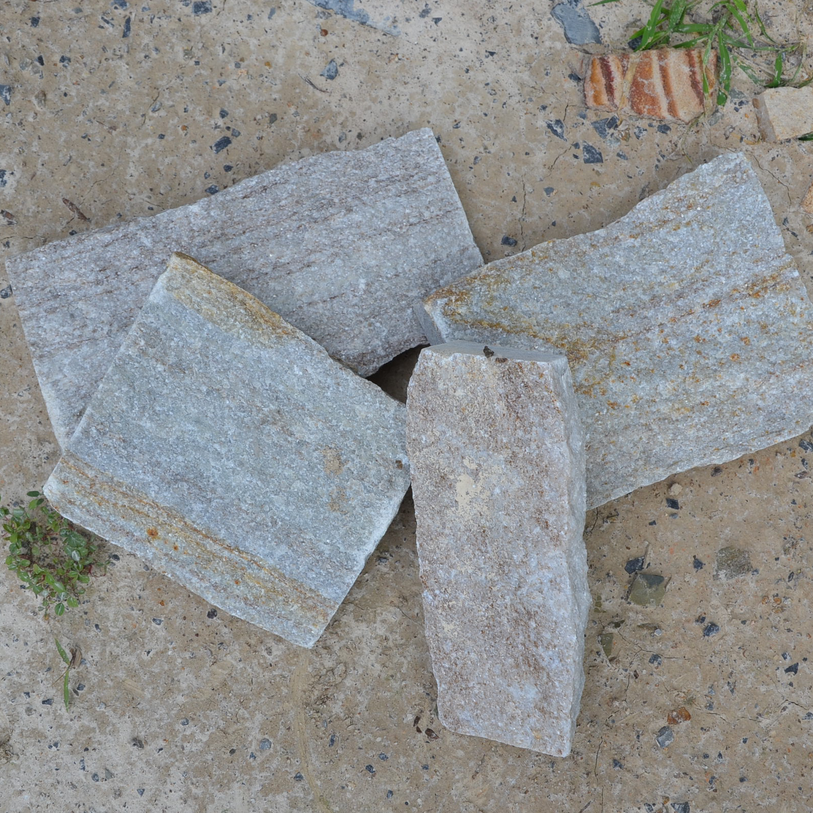 Strip stone Random stone