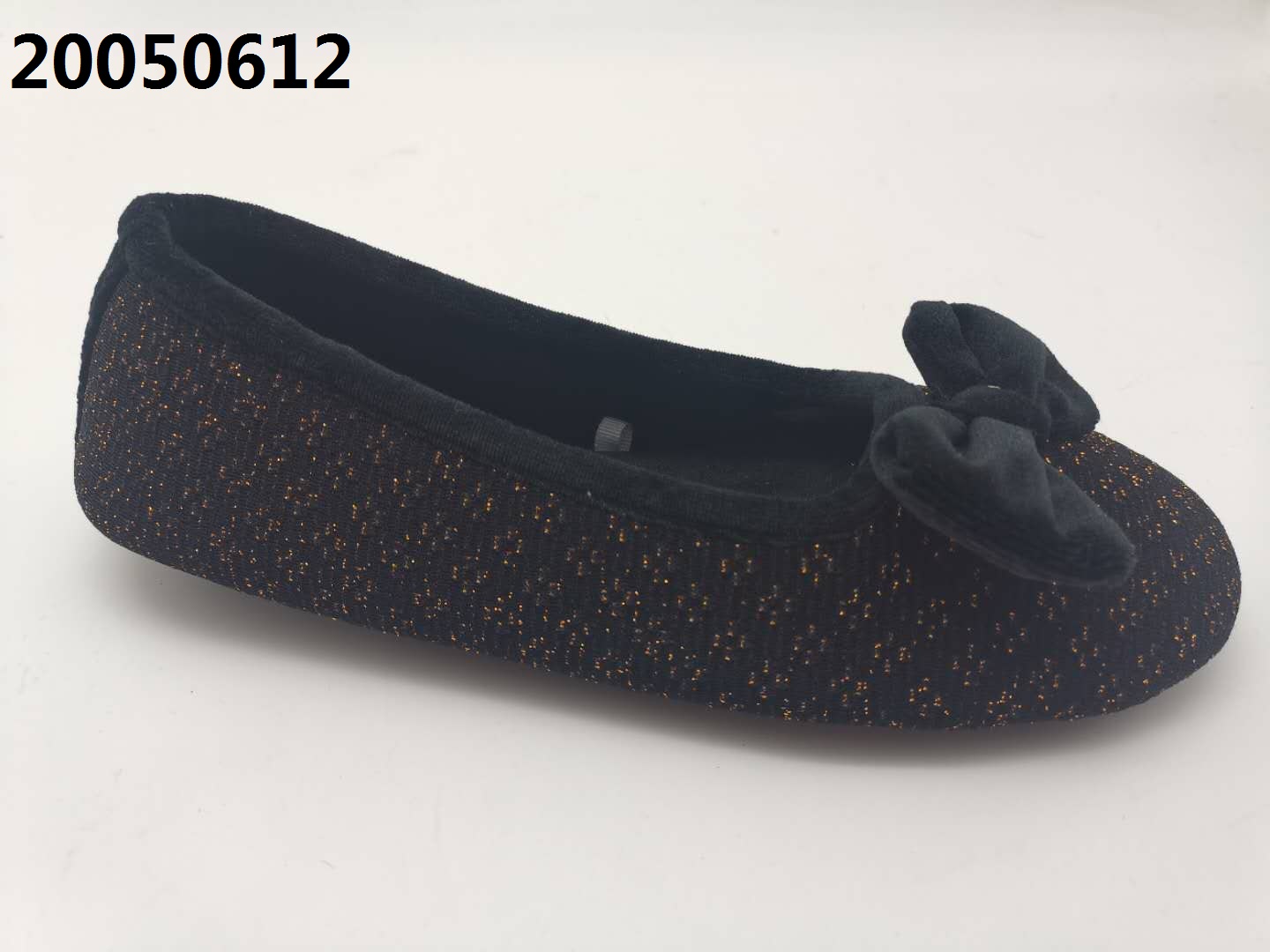 ZHEJIANG SHINDAI GROUP CO., LTD. – Sweater 3