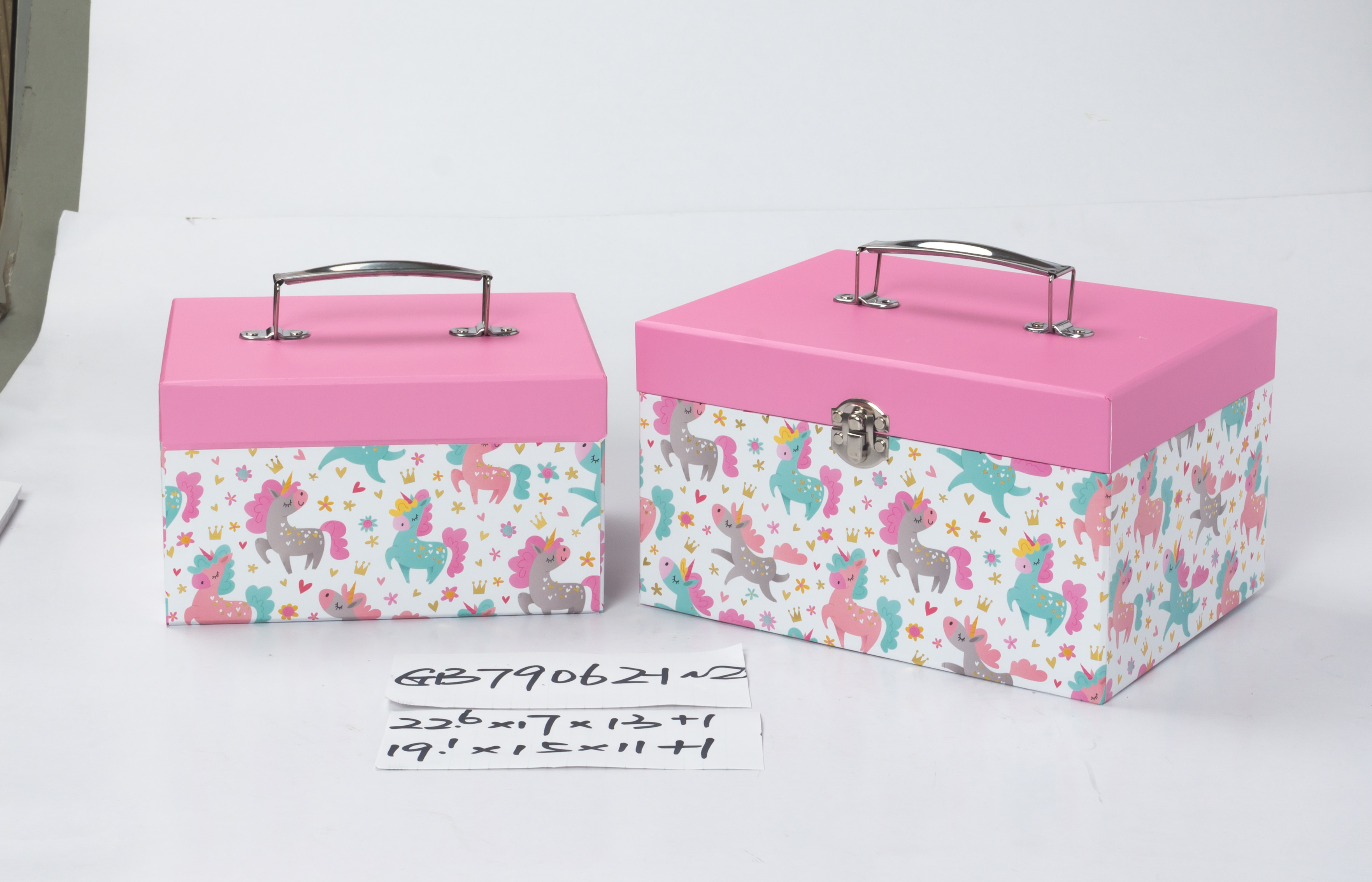 2pcs nesting carry boxes
