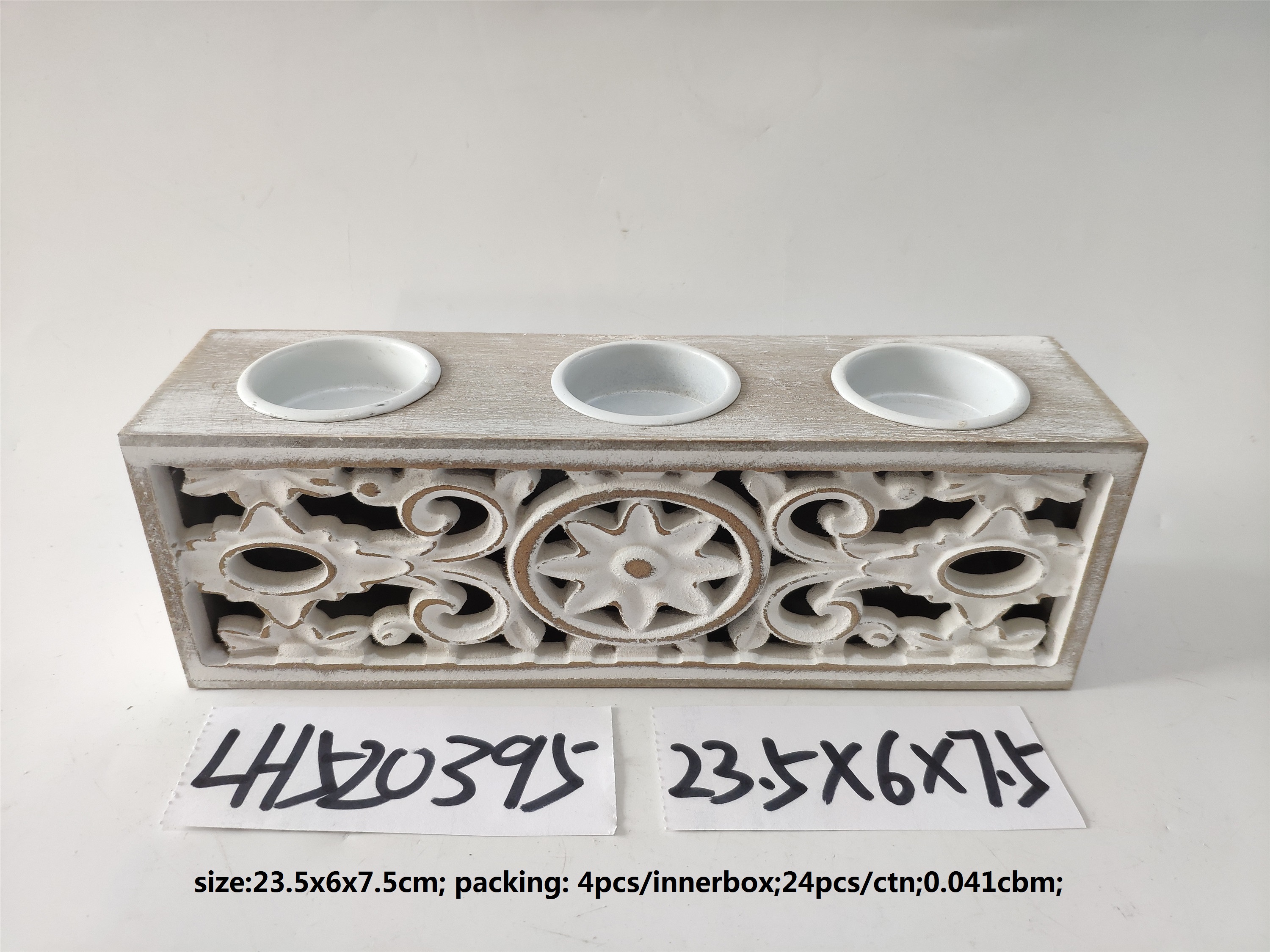 Candle holder decorated with retro embossed pattern