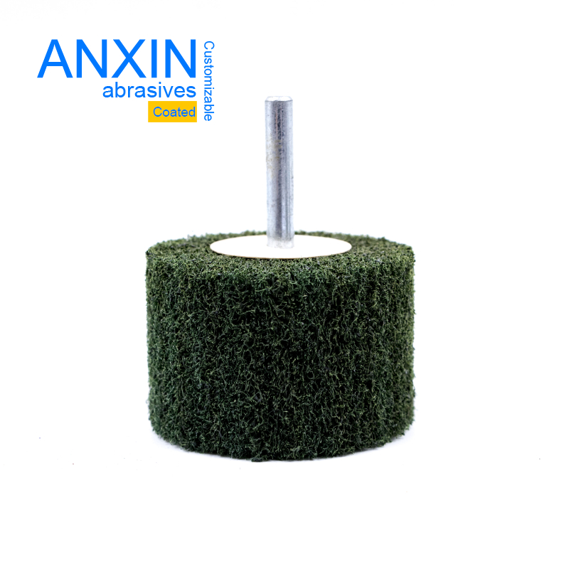 Nonwoven Flap Wheel with Shank