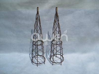 Willow Obelisk