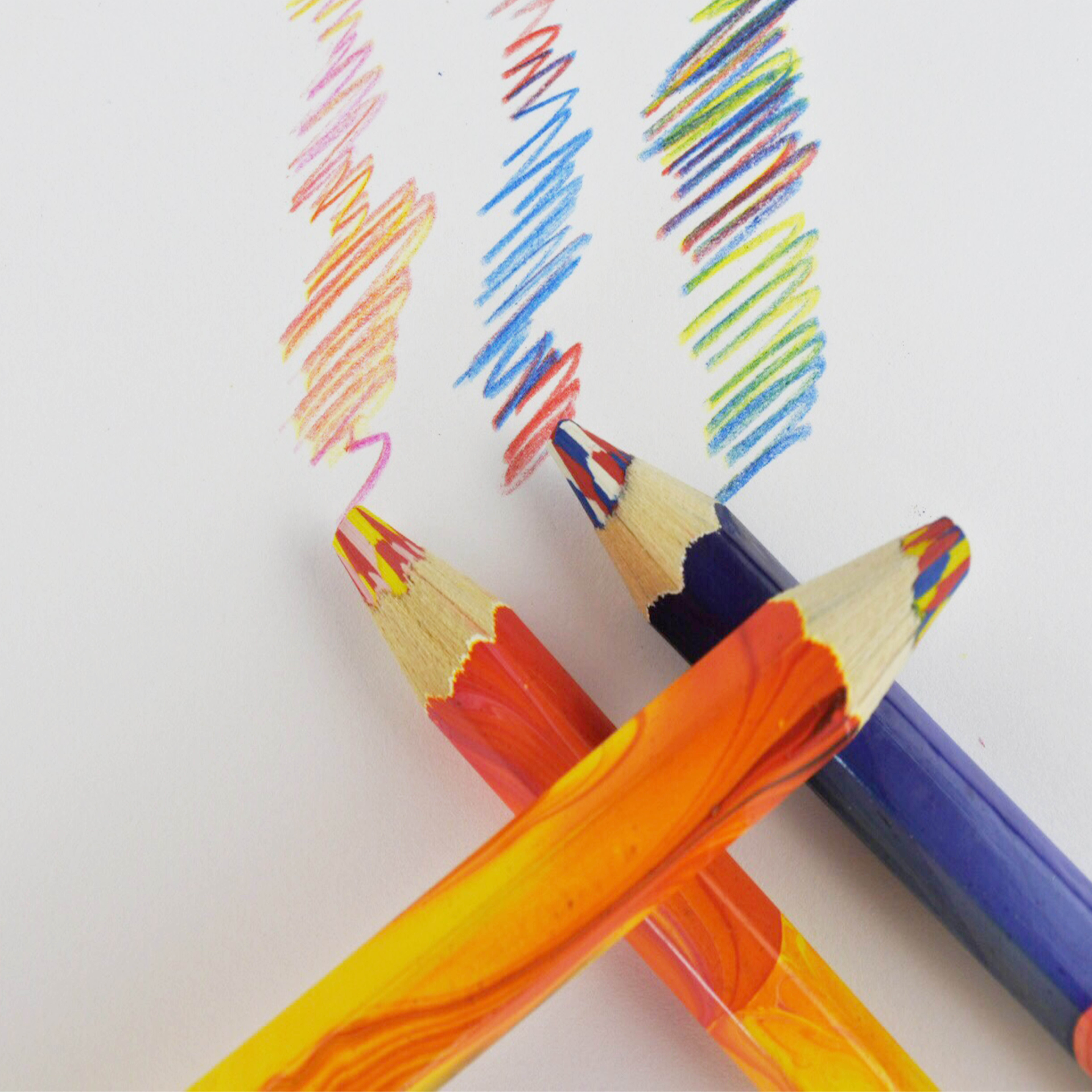 rainbow color pencil