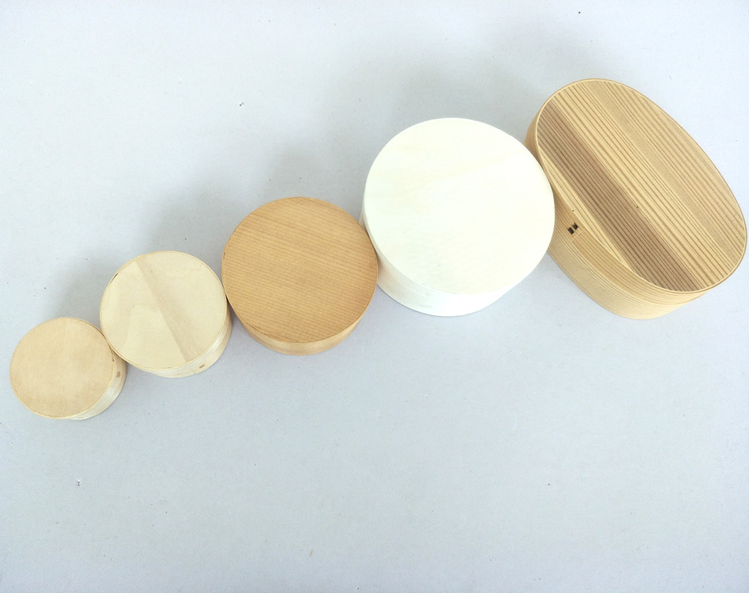 mini wooden cylindrical box