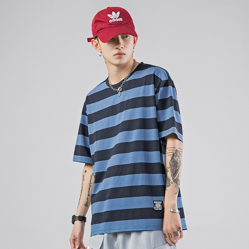 Men's t shirt