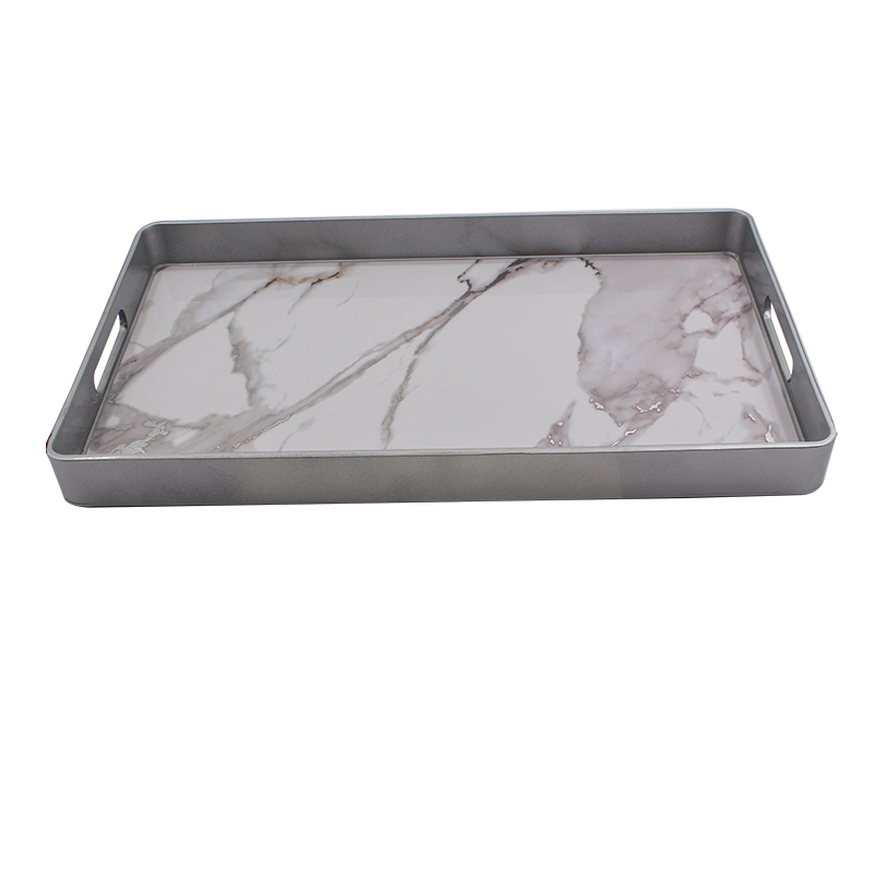 Plastic tray