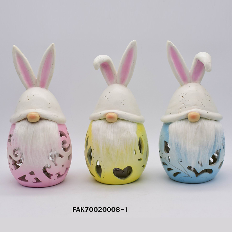 12" (H) Easter Gnome 3 asst