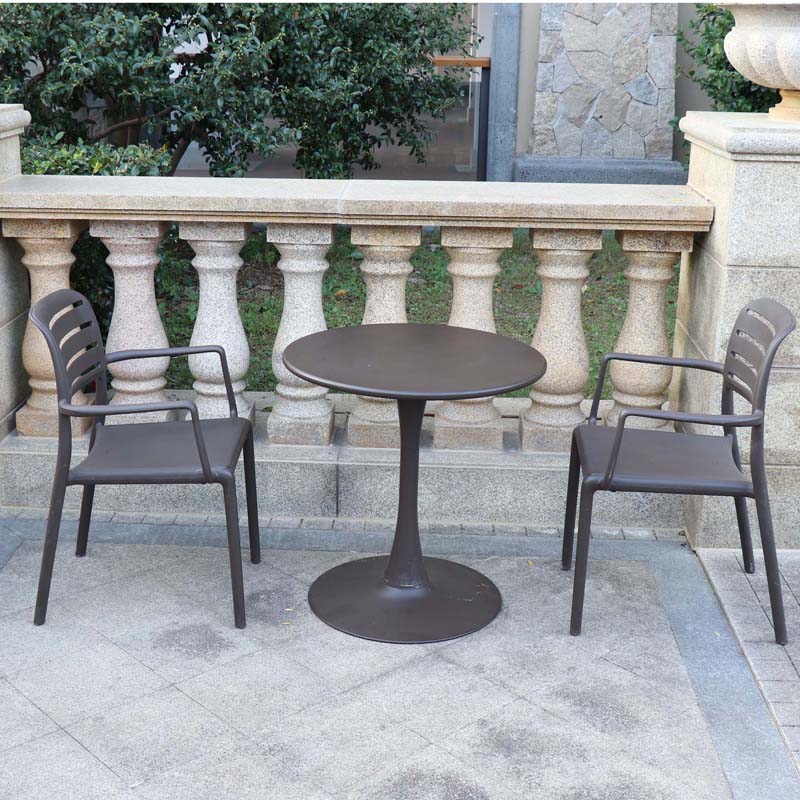 1 Outdoor leisure furniture Modern design outdoor dining plastic table and chair set