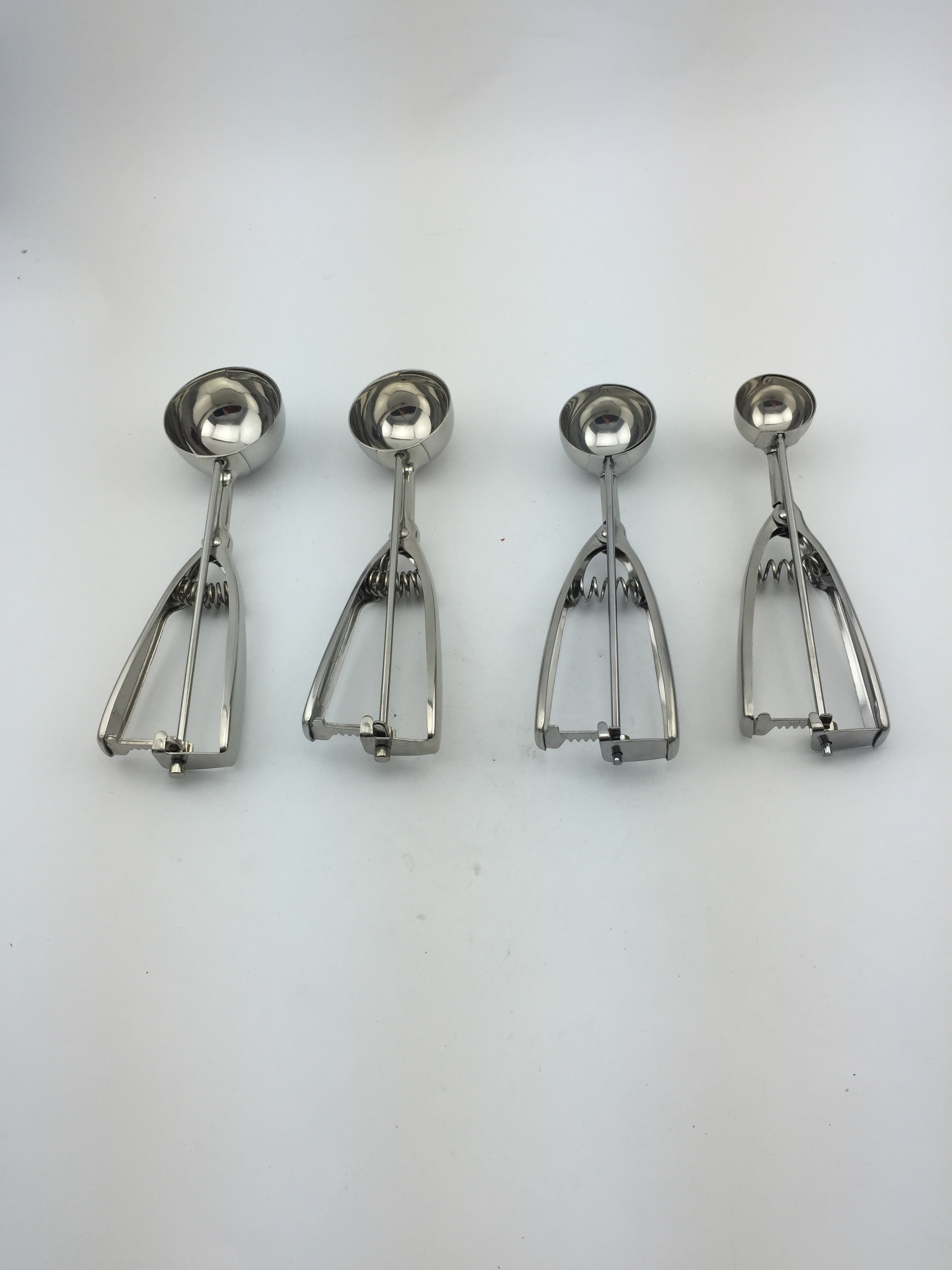 Stainless steel ice cream scoop